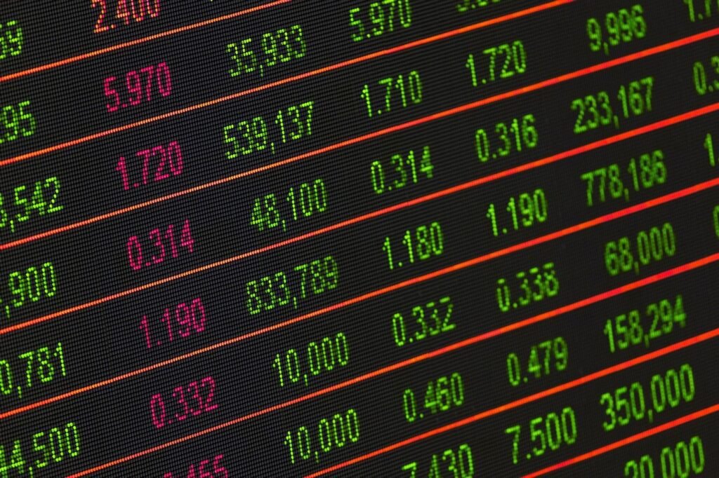 Bitcoin, ether begins in august with a volatile memo once